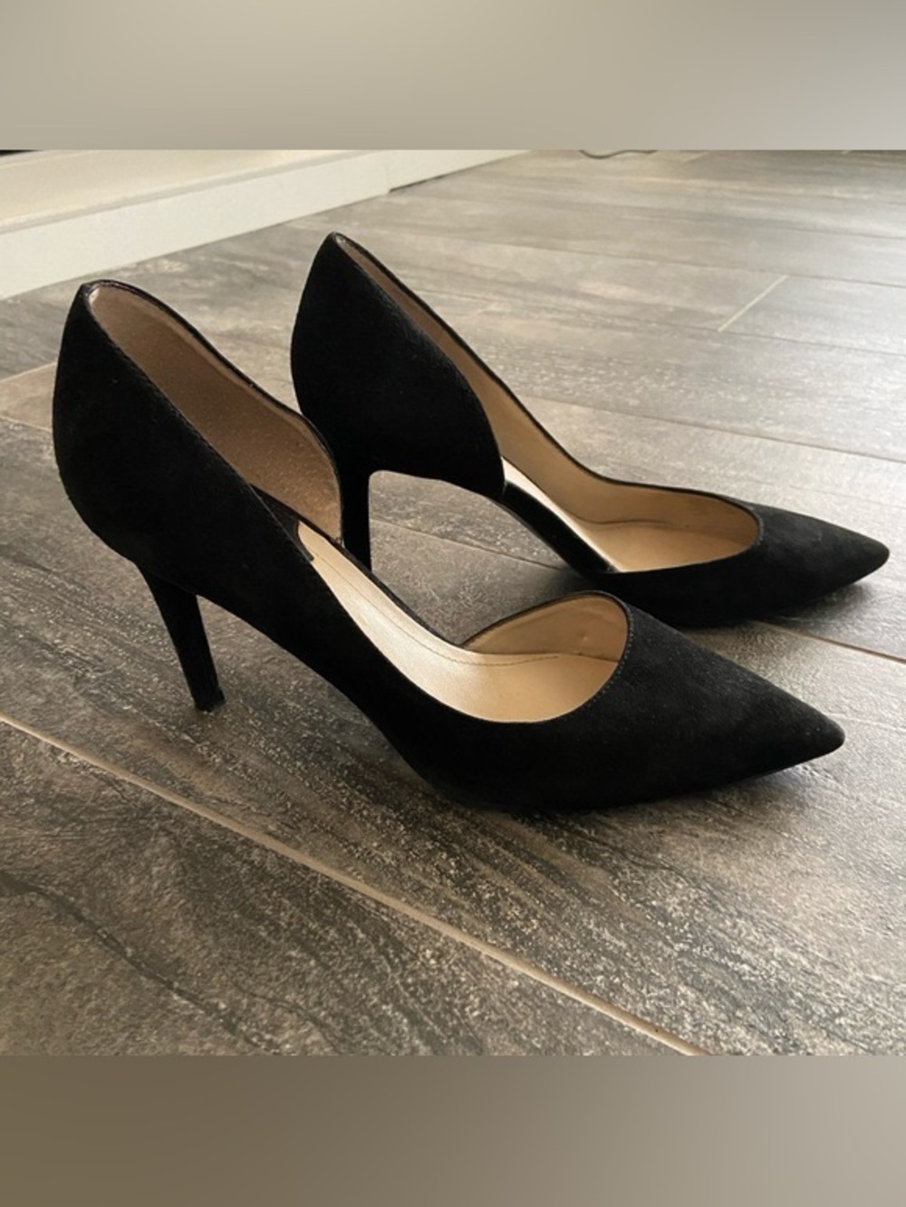 Marc Fisher Black Pointed-Toe Suede D'Orsay Pumps - Picture 7 of 7
